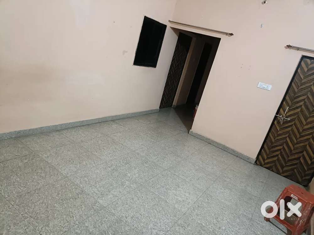 1BHK for boys student