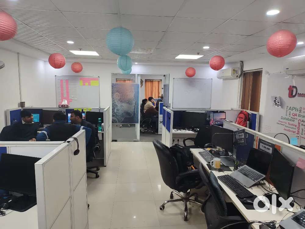 2 cabin, 30 workstation, conference, pantry, washroom