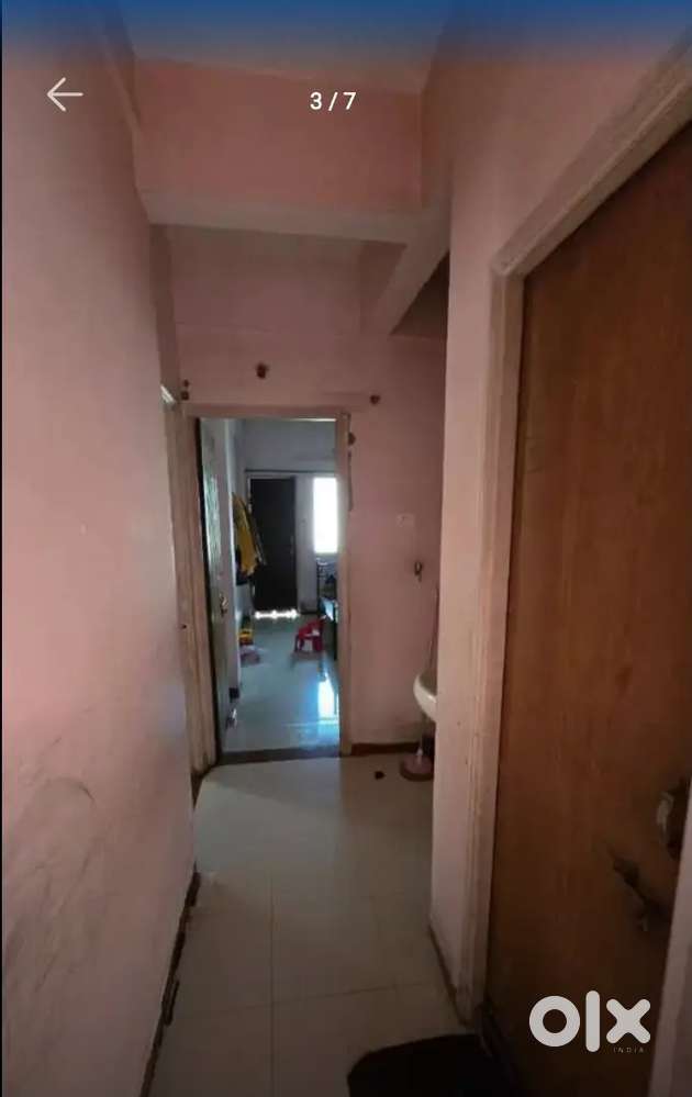 Need female room mate for 1bhk