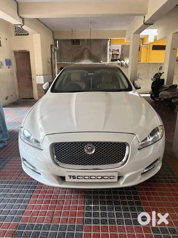 Jaguar XJL Diesel Well Maintained Mint Vehicle