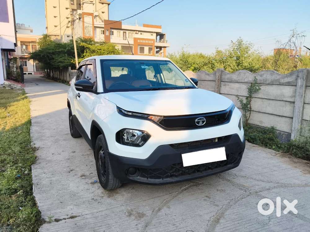 Tata Punch Pure, 2022, Petrol