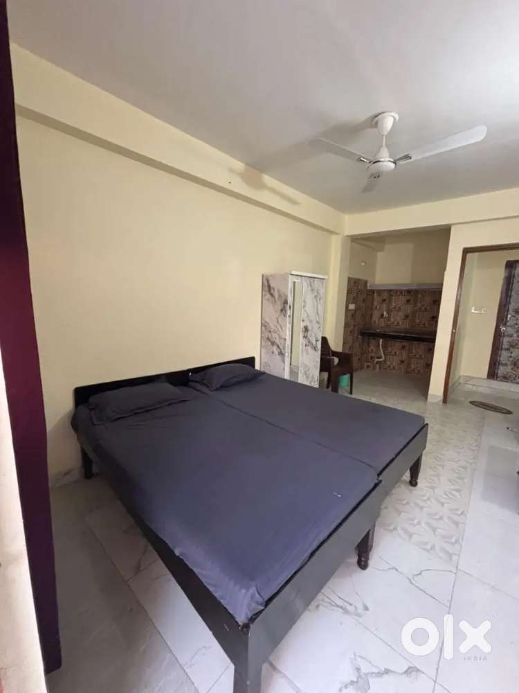 Pg cum 1 rk rooms well  furnished