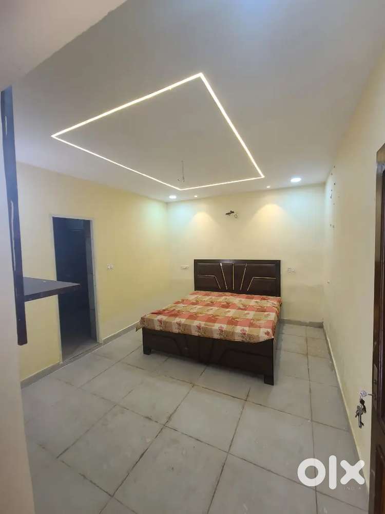 Furnished Rooms with attached washroom( Boys only)