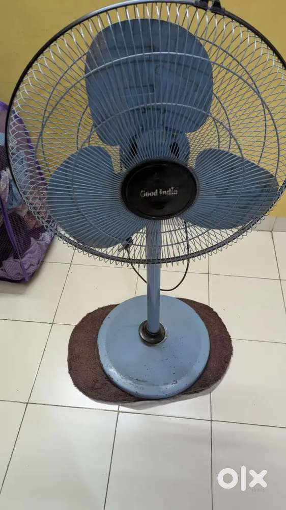 pedestial fan
