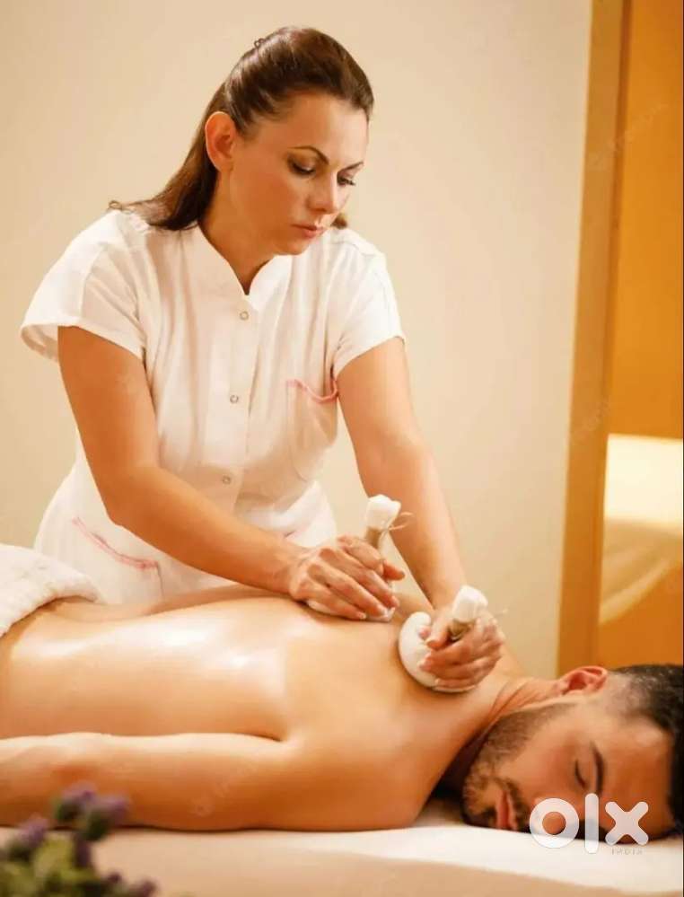 Spa therapist job ;; No need experience :: Required female stuff only