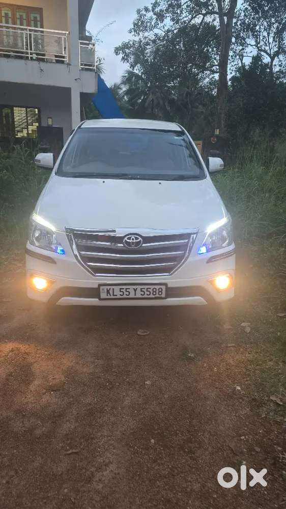 2010 last innova re G4 FANCY NUMBER