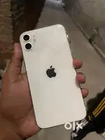 iPhone 11 white