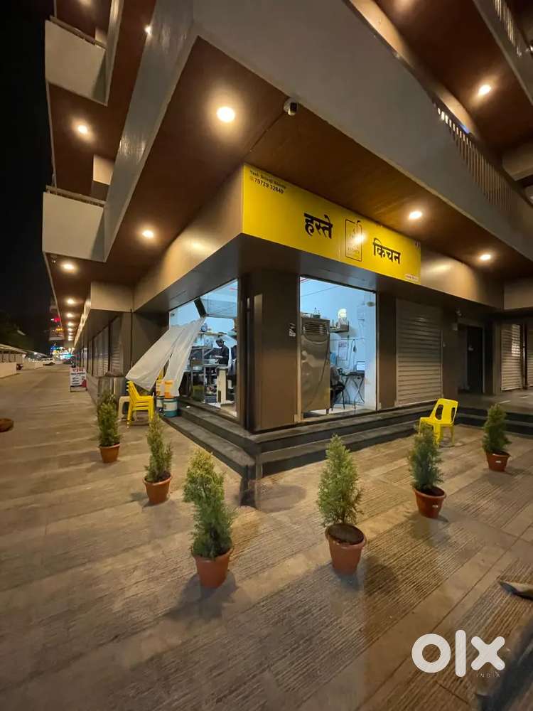 Need a Chinese Cook, एक Chinese रसोइया चाहिए.