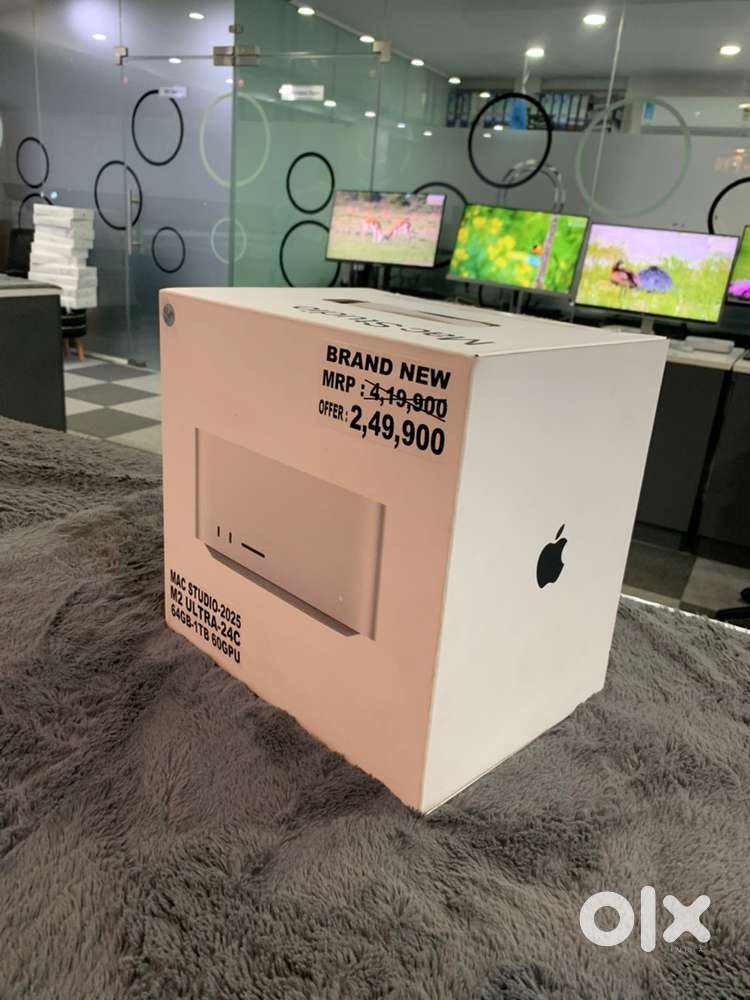 Mac Studio With M2 Ultra Chip 2023 64GB 1TB one Year Warranty