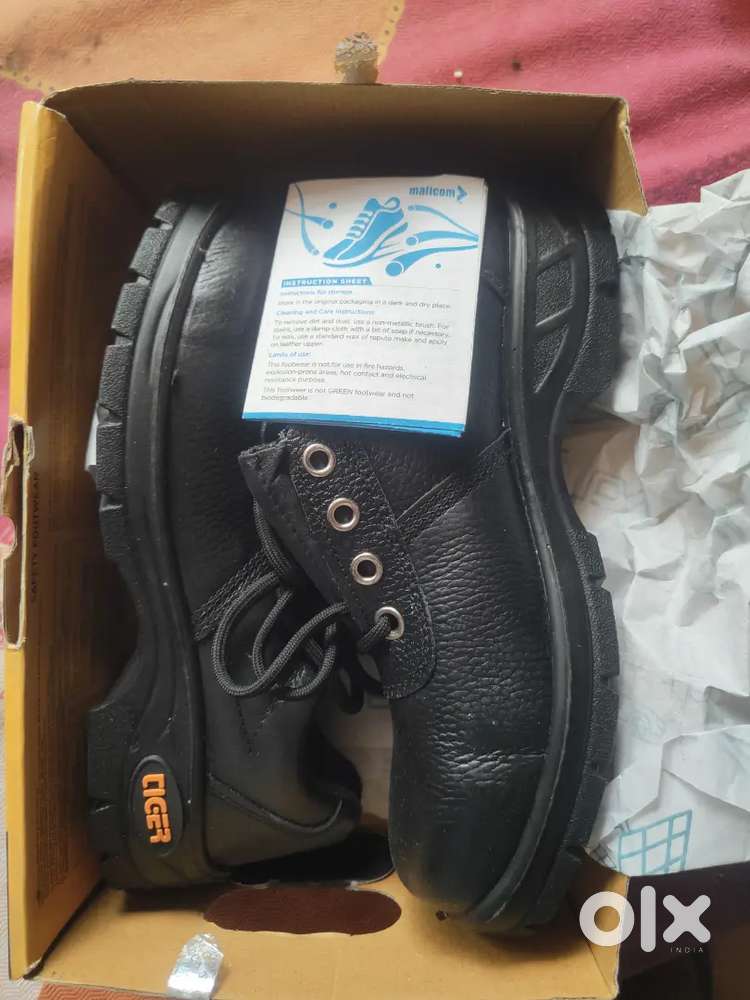 Brand New Safety shoes Tiger  pair Size-08 Nos.