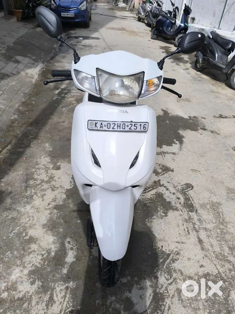 Honda Activa 110 cc new two  tyres excellent condition