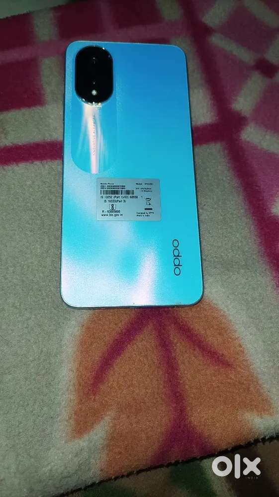 Oppo a18    4  128. New 1.5year