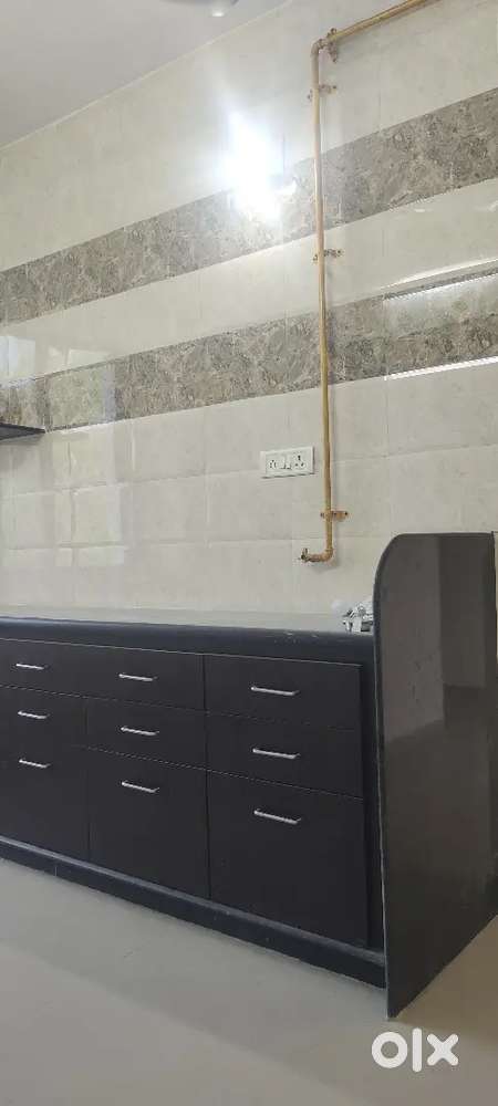 2 BHK semi furnished flat for Rent