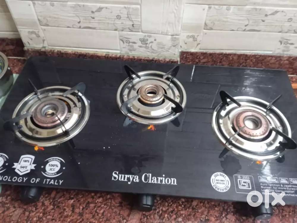GAS STOVE WITH 3 BURNER