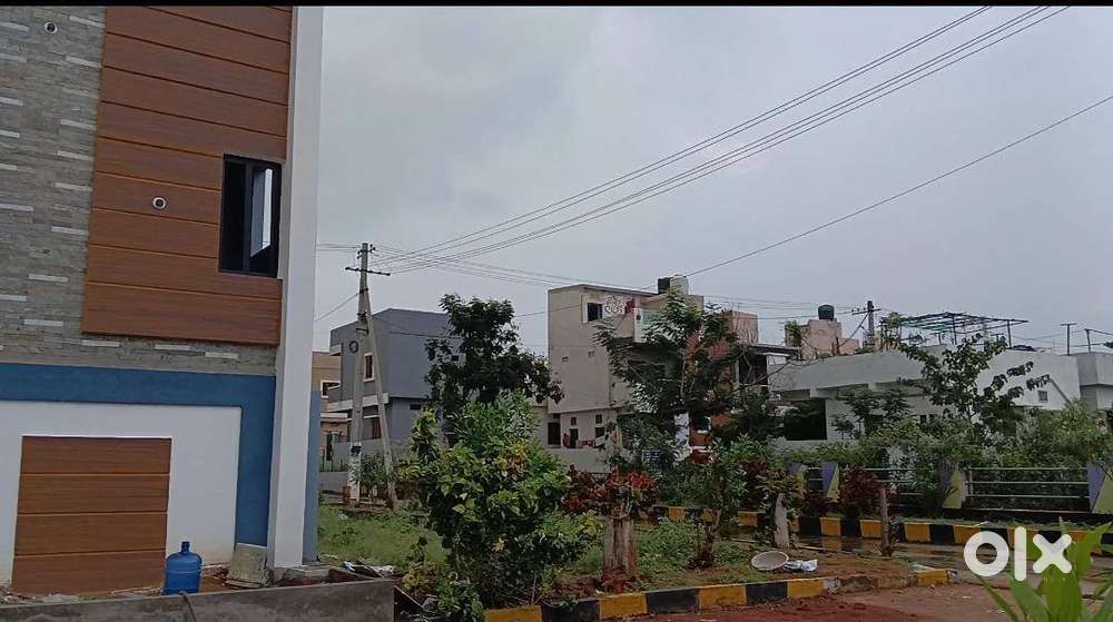 60 sqy open plot for sale near ORR EXIT 8