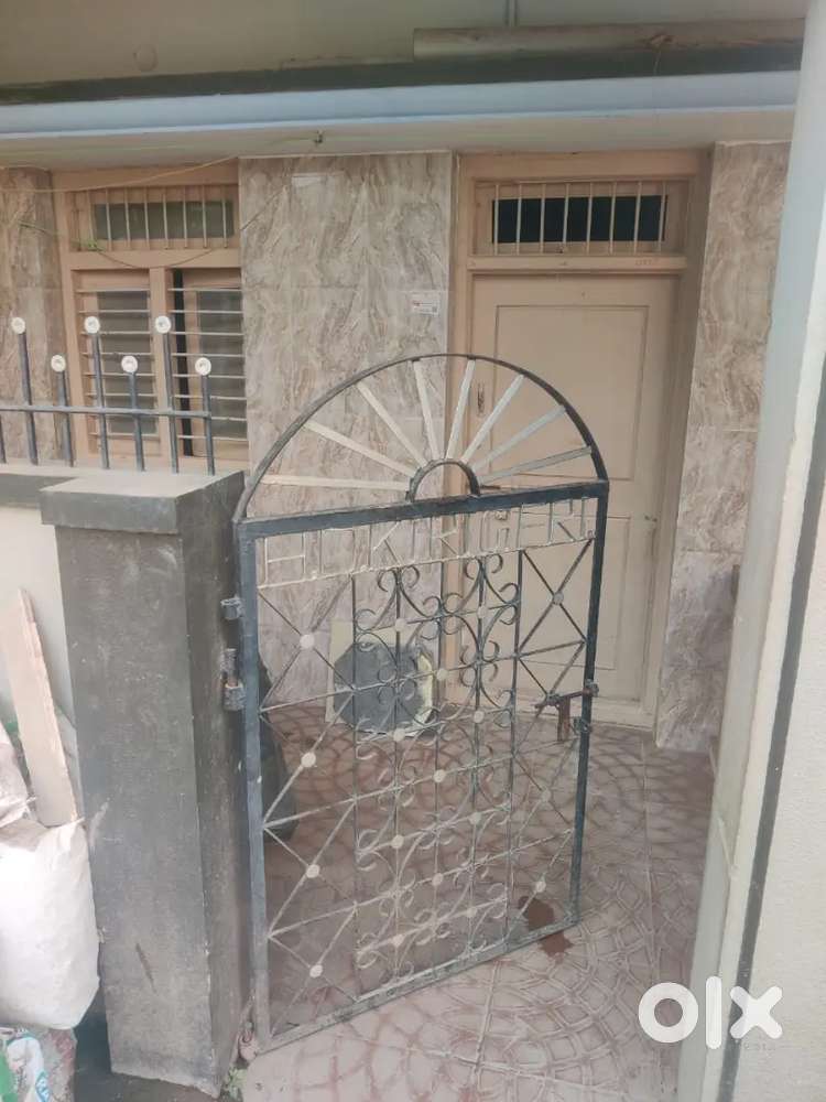 Singal bedroom house