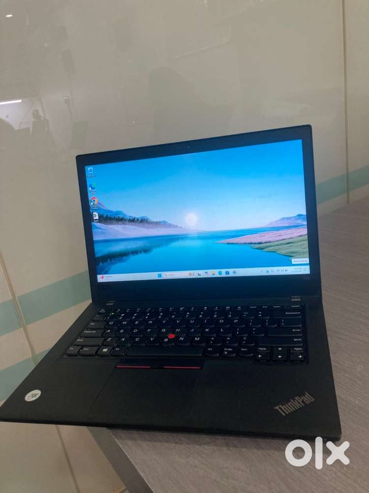 Lenovo Thinkpad / T480 / intel core i7 / 13 inches with Bill
