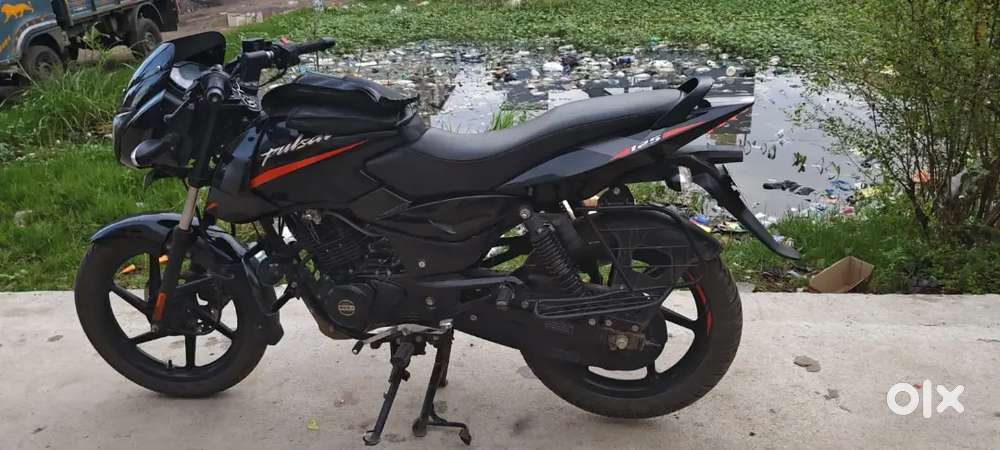 Pulsar 125