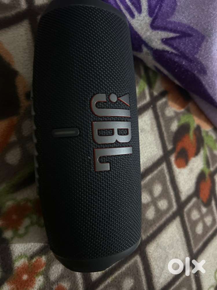 JBL CHARGE 5