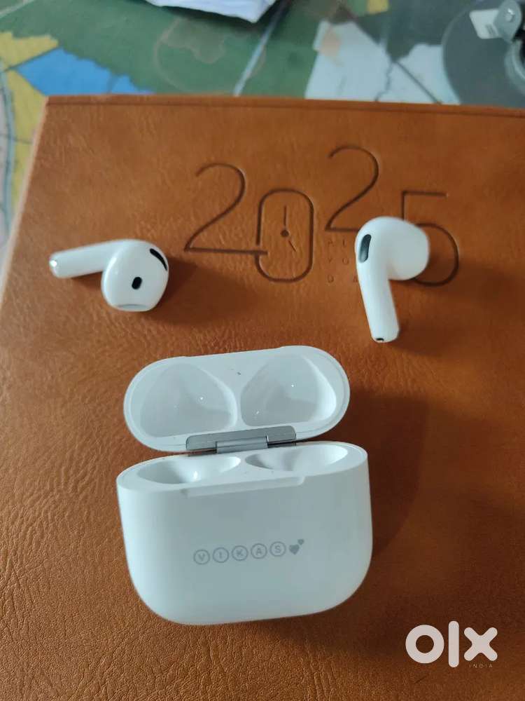 Apple AirPods 4th gen with Active Noise Cancellation