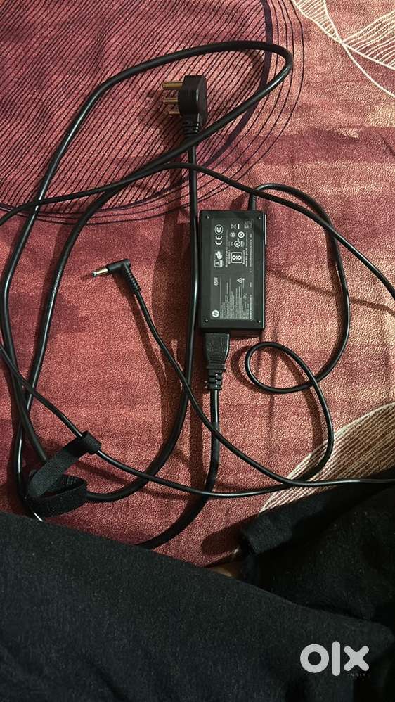 Original HP Laptop Charger 65W (Good Condition