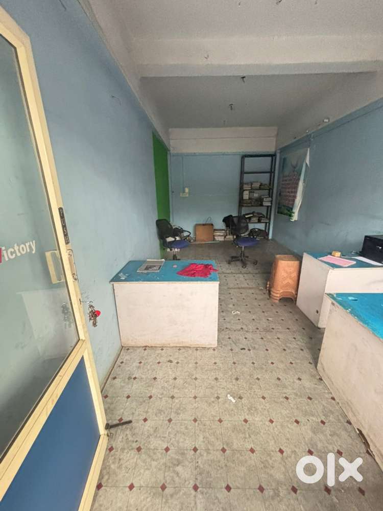 Office/Shop for rent first floor in Punalur town