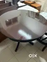 Round tables , console , dining tsble and chairs