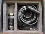 condenser mic with hawk XLR cable