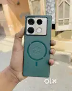 Infinix note 40 pro 5g (16/256) 5 months old only