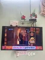 TCL TV BOND NEW CONDITION AGLRGENT SELL