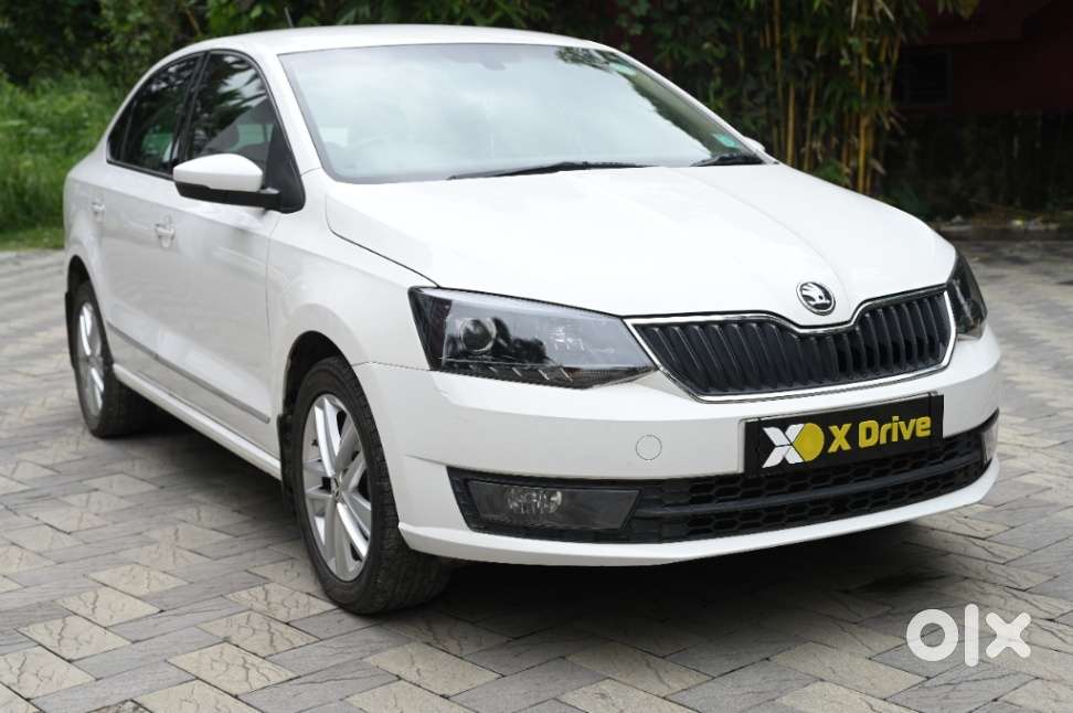 Skoda Rapid TSI Active 1.0 MT, 2021, Petrol