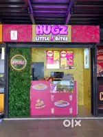 Helper for food stall