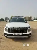 Hyundai Venue SX MT, 2023, Diesel