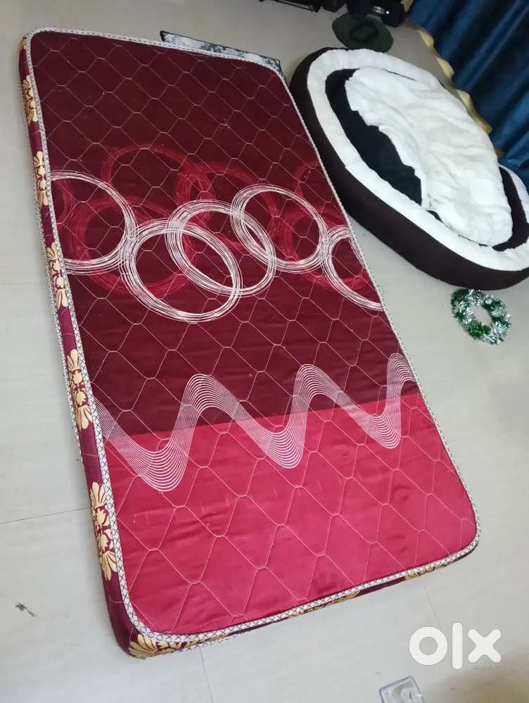 Single bed used no damage