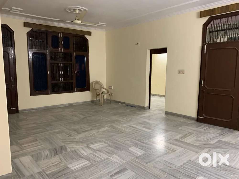 15 marla first floor 3bhk 2bath