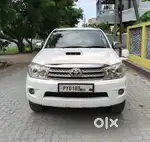 Toyota Fortuner 3.0 4x4 Manual, 2010, Diesel
