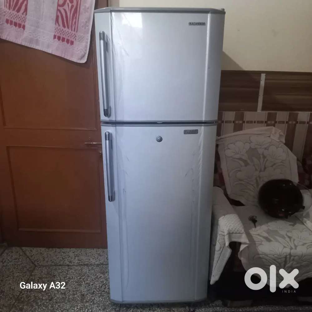 Samsung refrigerator 280liter
