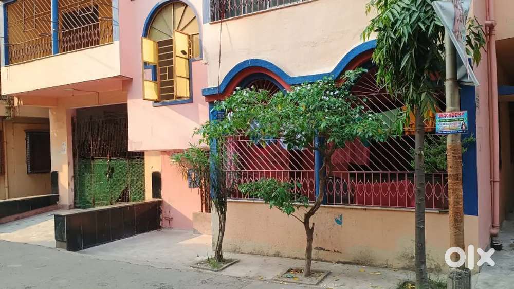 3 BHK Flat near Basak Bagan and Patipukur Police Station