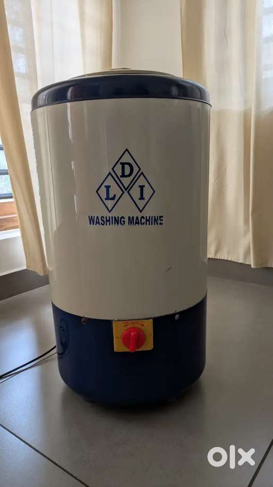 Compact semi washing machine