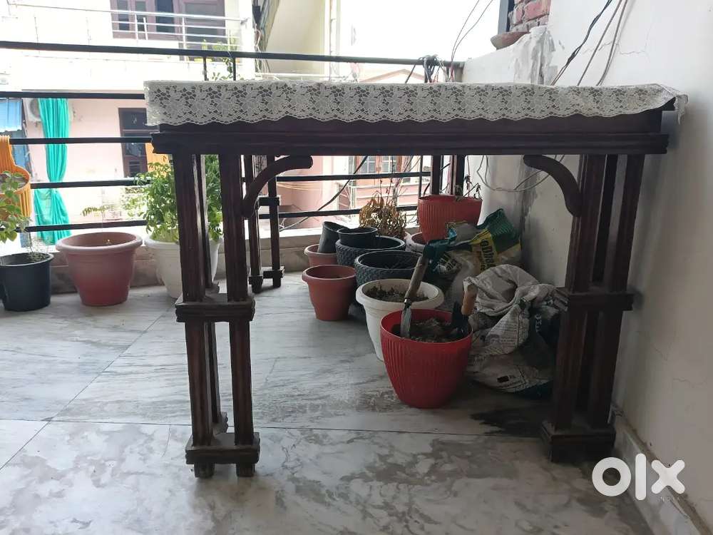 Dining table