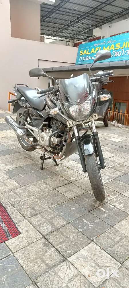 Bajaj palsar