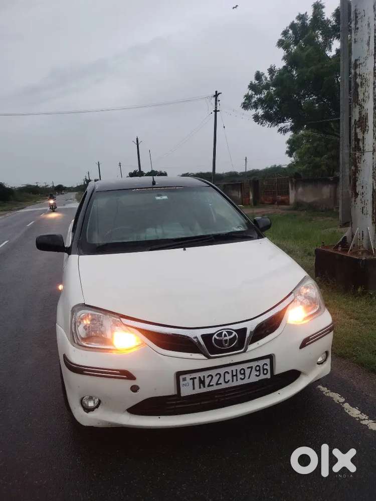 Toyota Etios Liva 2013 Diesel Well Maintained