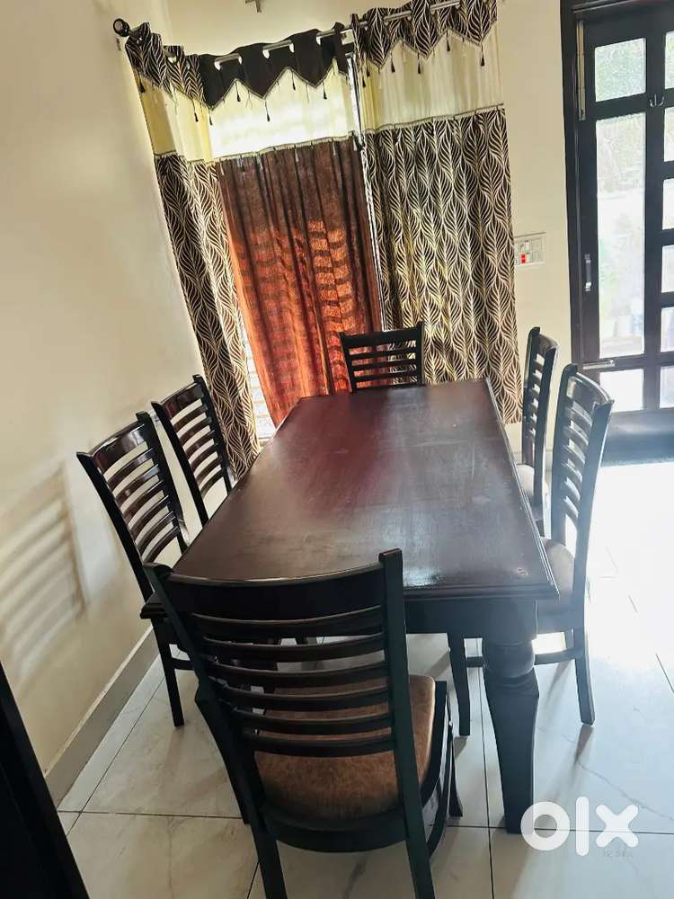 Dining Table with chairs