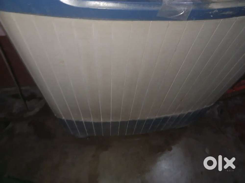 Whirlpool  6 kg semi automatic