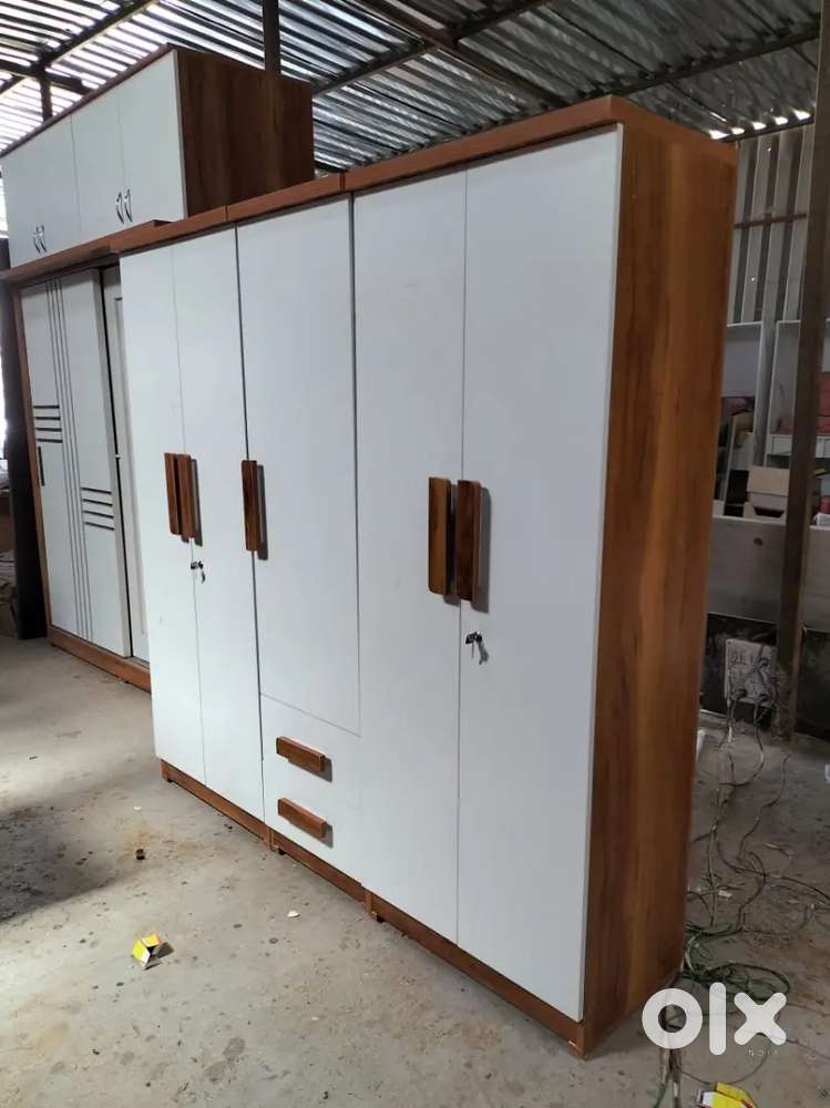 5 door wardrobe 6x6 available in factory price