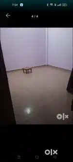 One single room available for rent