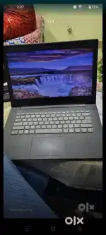 Laptop Lenovo i5 -7200U CPU 2.5GHZ 8 GB RAM