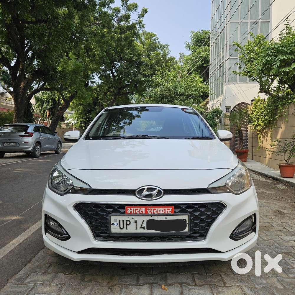Hyundai i20 Sportz Plus, 2020, Petrol