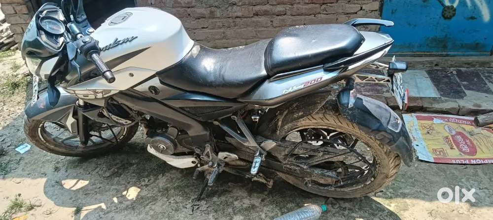 Both tyres are new and battery is also new.bike is in a good condition