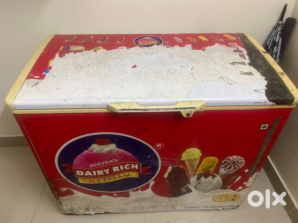 Freezer refrigerator